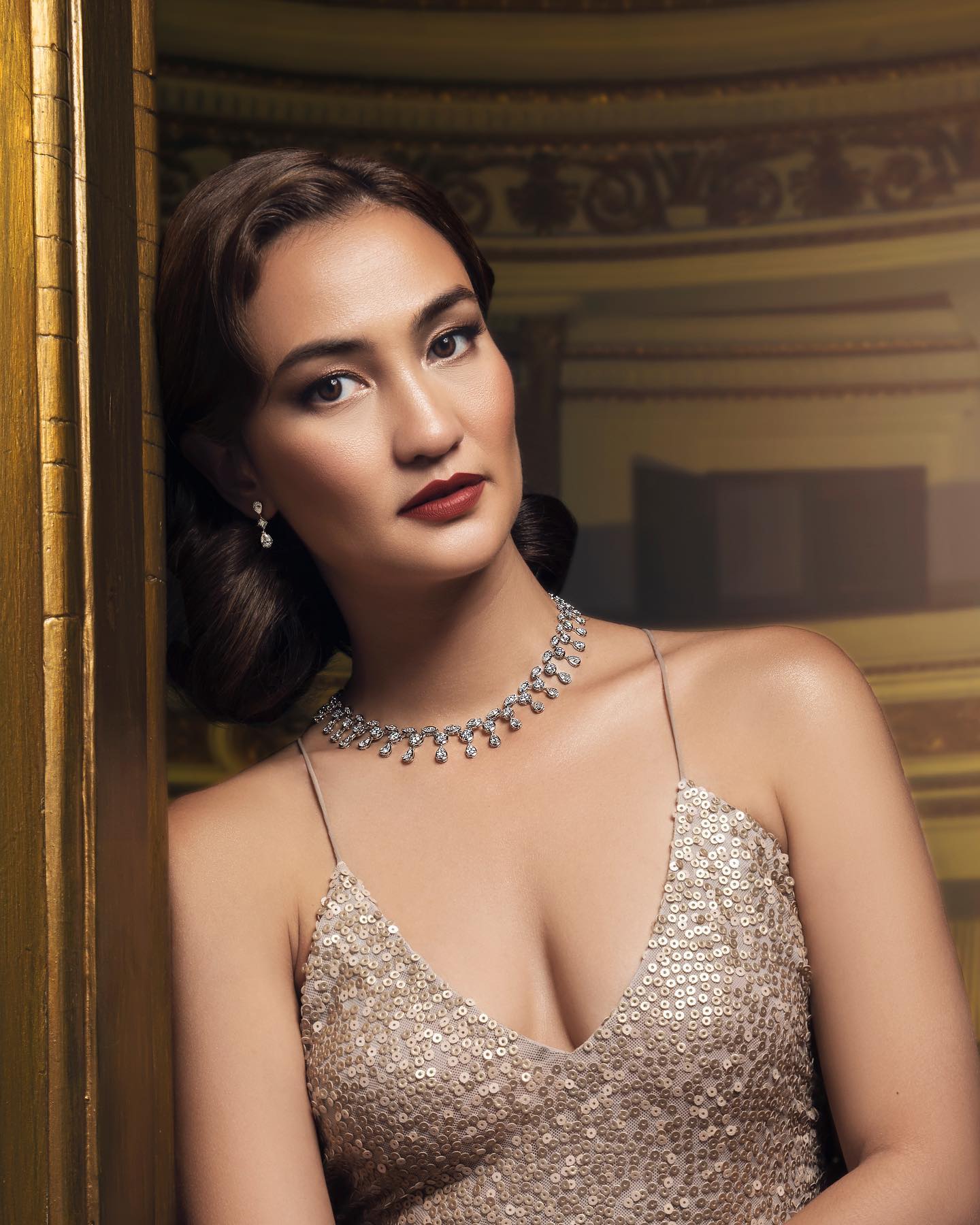 8 Model Kalung Emas Terbaru Untuk Bisa Tampil Elegan